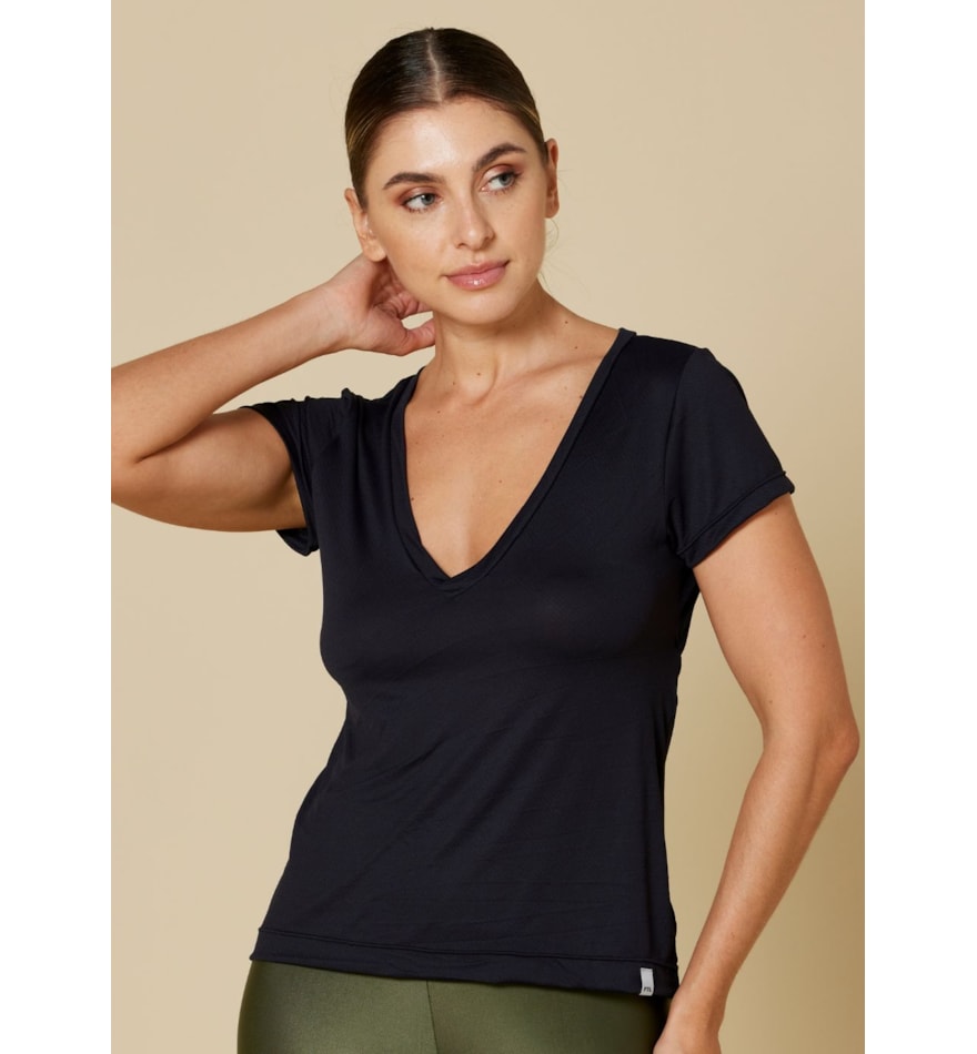 BABY LOOK CORAZON PRETO BABY LOOK CORAZON PRETO