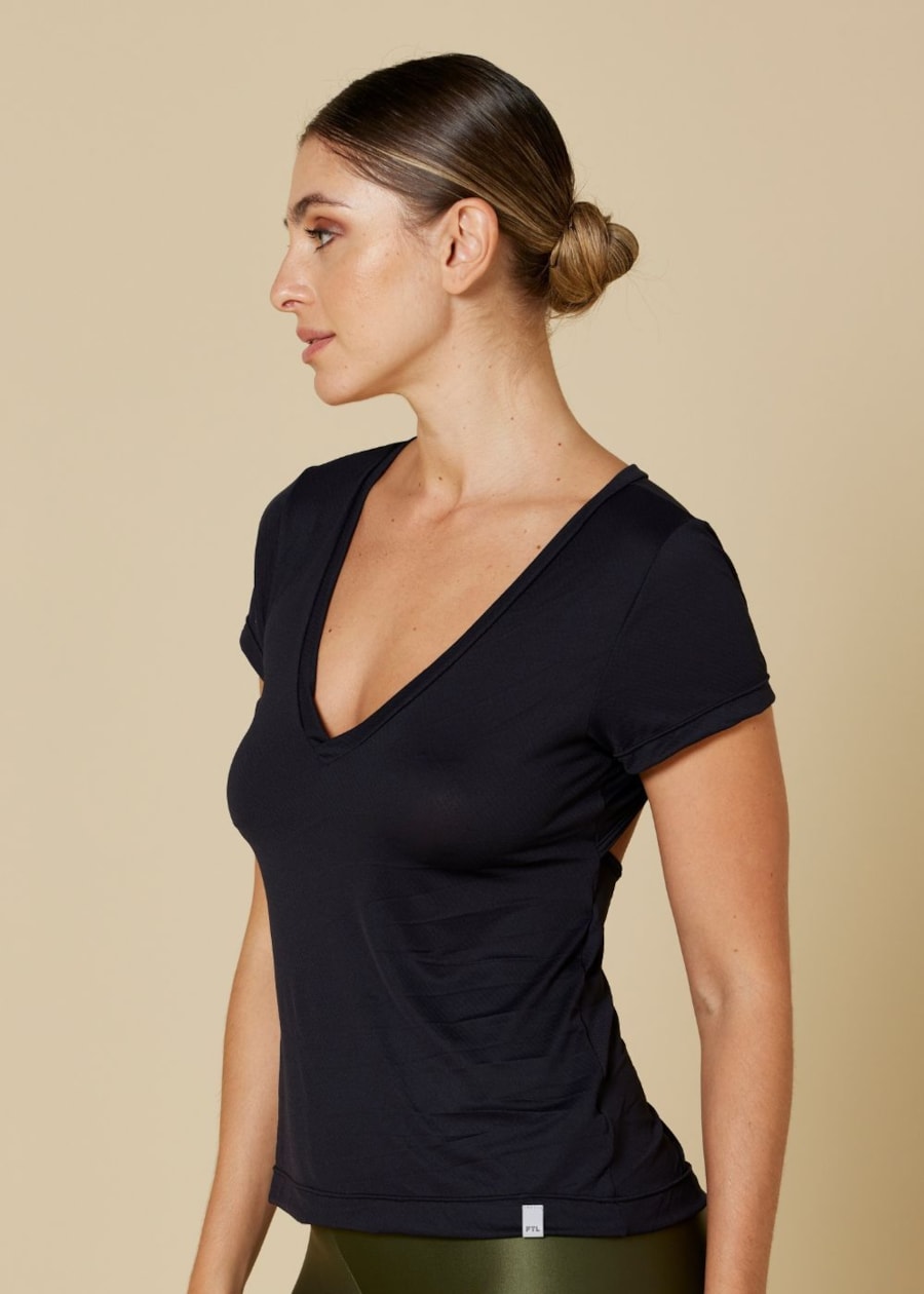 BABY LOOK CORAZON PRETO