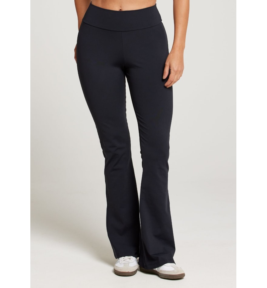 CALÇA BAILARINA LISA NG PRETO CALÇA BAILARINA LISA NG PRETO