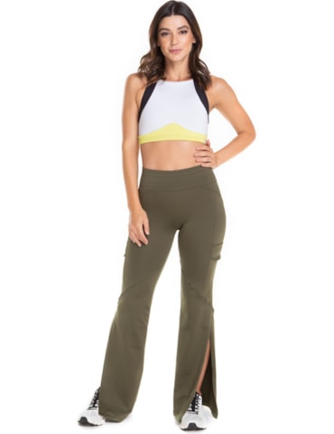 CALÇA COM BOLSO UNE VERDE MILITAR CALÇA COM BOLSO UNE VERDE MILITAR