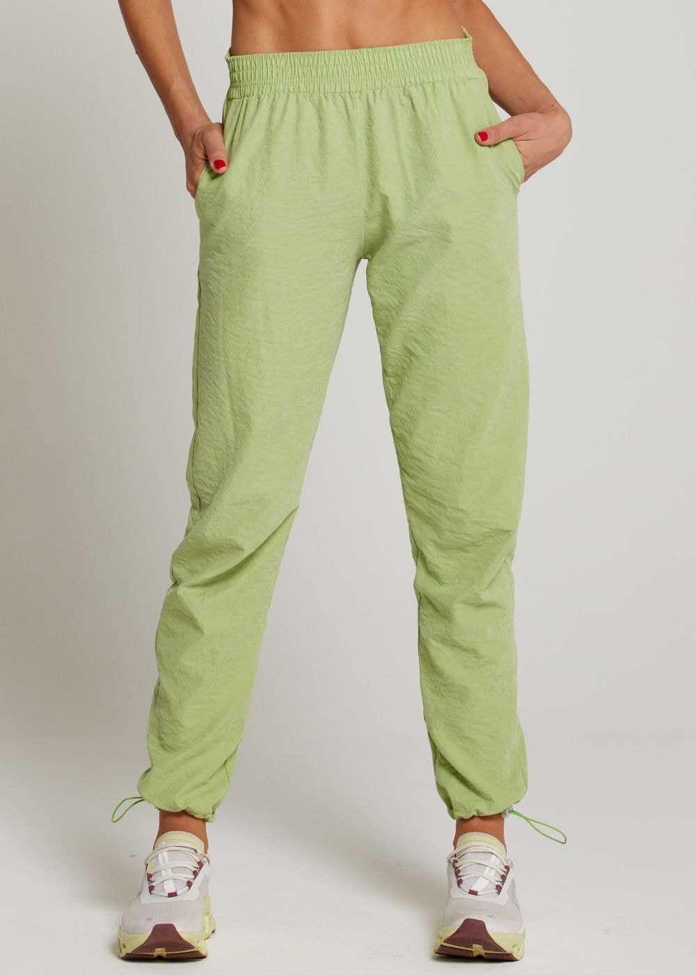 CALÇA ESPORTIVA COM BARRA AJUSTÁVEL MORNING VERDE MATCHA