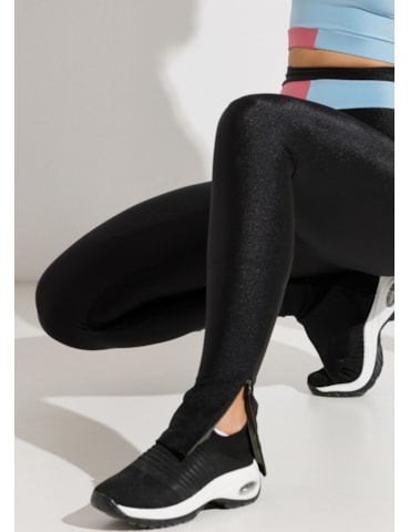 CALÇA HIGHT PRETA COM ZÍPER NA BARRA CALÇA HIGHT PRETA COM ZÍPER NA BARRA