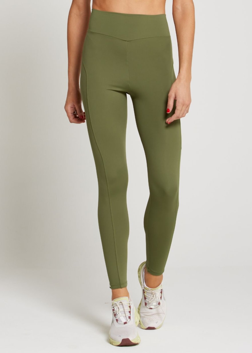 CALÇA LEGGING 7/8 COM BOLSO MORNING UP VERDE MILITAR CALÇA LEGGING 7/8 COM BOLSO MORNING UP VERDE MILITAR