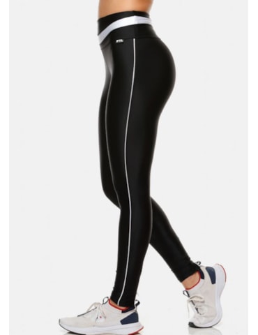 CALÇA LEGGING 7/8 CURVES PRETA CALÇA LEGGING 7/8 CURVES PRETA