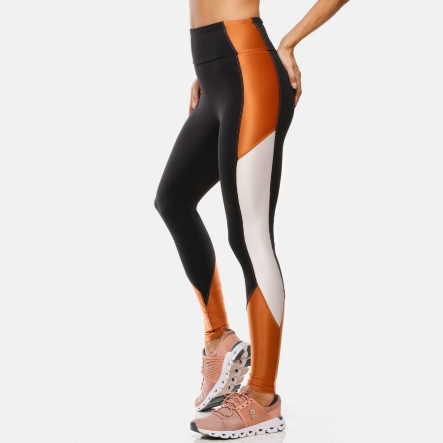 CALÇA LEGGING 7/8 HIT PRETA
