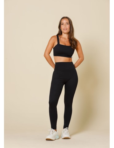 CALÇA LEGGING CANELADA MARÉ PRETO