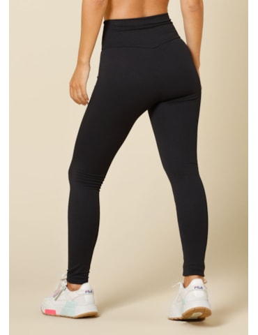 CALÇA LEGGING CANELADA MARÉ PRETO