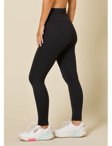 CALÇA LEGGING CANELADA MARÉ PRETO CALÇA LEGGING CANELADA MARÉ PRETO