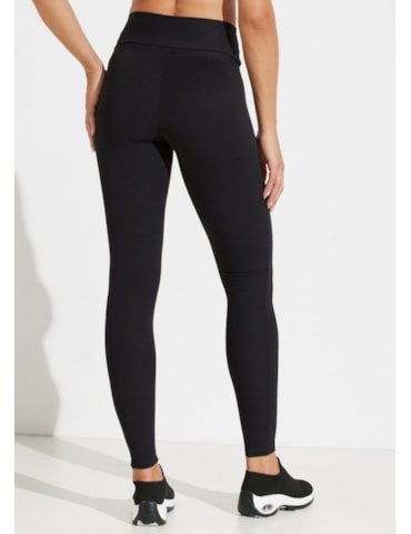 CALÇA LEGGING CANELADA RUE PRETO