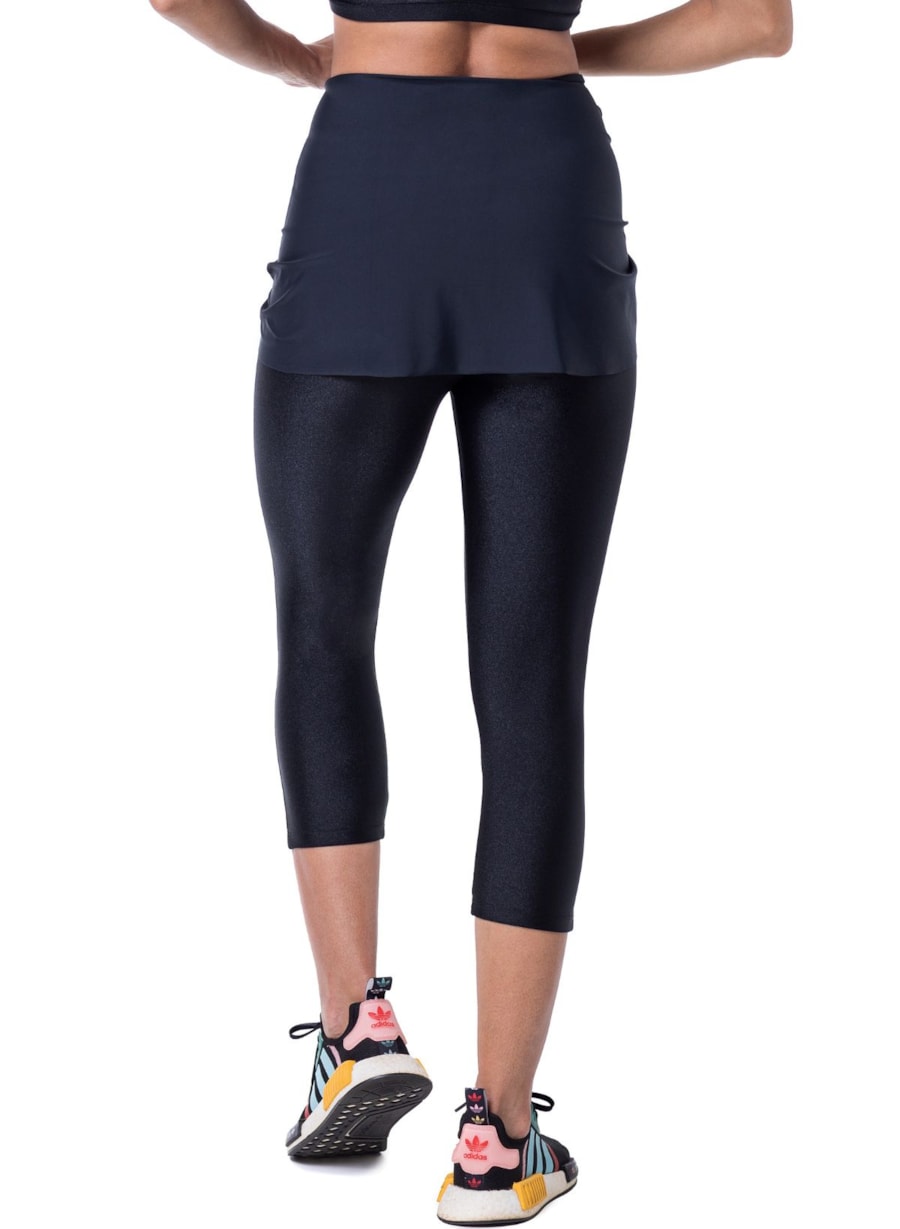 CALÇA LEGGING CAPRI BEAUTY PRETA