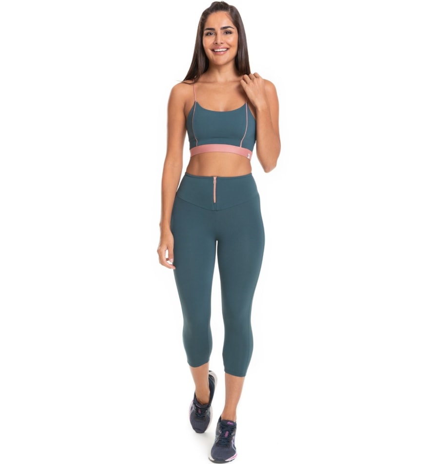 CALÇA LEGGING CAPRI IMPULSE VERDE ESCURO CALÇA LEGGING CAPRI IMPULSE VERDE ESCURO