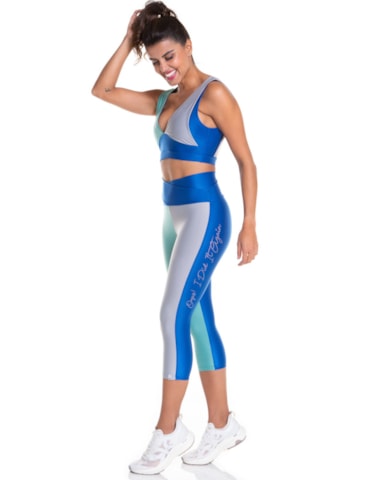 CALÇA LEGGING CAPRI OOPS! AZUL BIC / VERDE MENTA / CINZA CALÇA LEGGING CAPRI OOPS! AZUL BIC / VERDE MENTA / CINZA