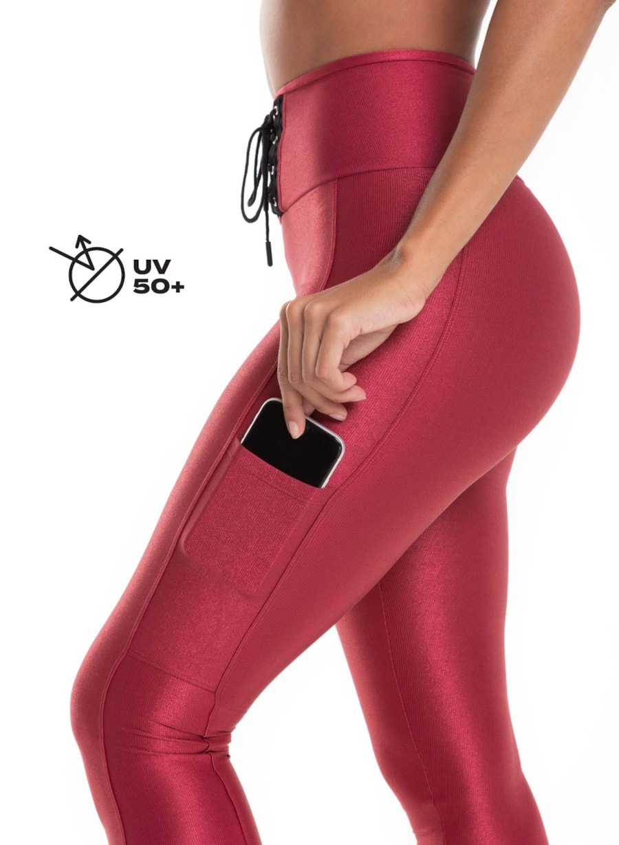 CALÇA LEGGING COM BOLSO ATITUDE CEREJA