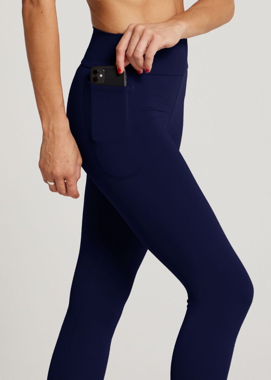 CALÇA LEGGING COM BOLSO NG AZUL MARINHO CALÇA LEGGING COM BOLSO NG AZUL MARINHO