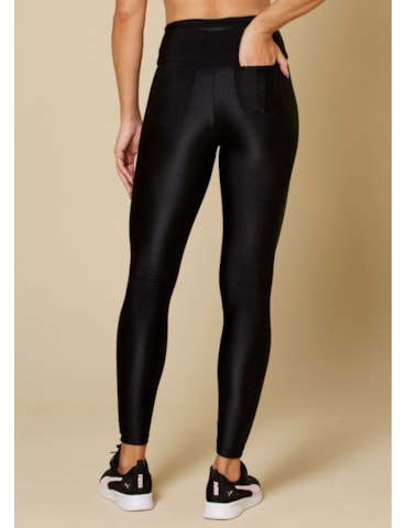 CALÇA LEGGING  COM TEXTURA E BOLSOS POEMA PRETO