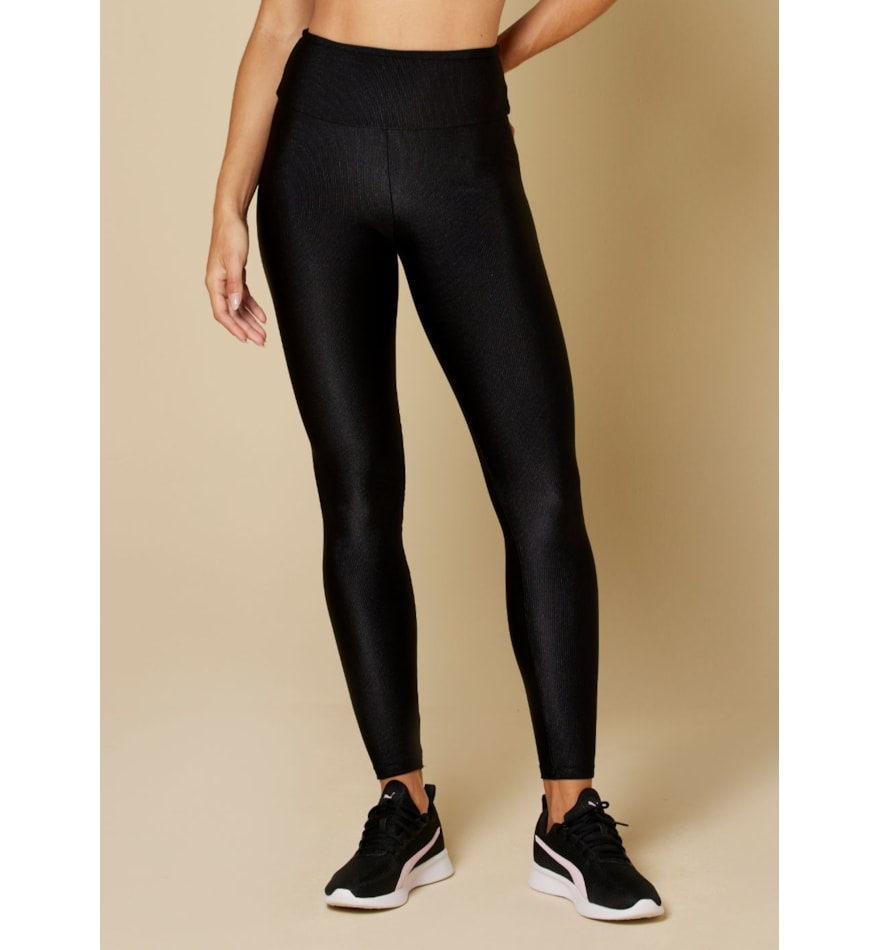 CALÇA LEGGING  COM TEXTURA E BOLSOS POEMA PRETO