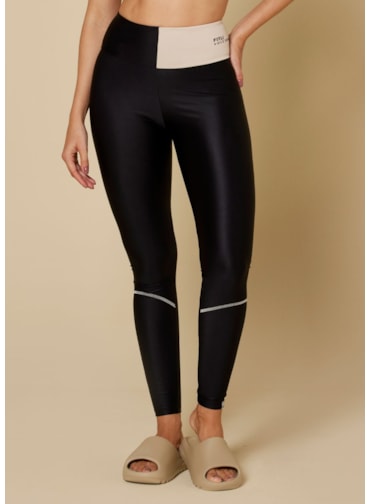 Produto CALÇA LEGGING CORAZON PRETO