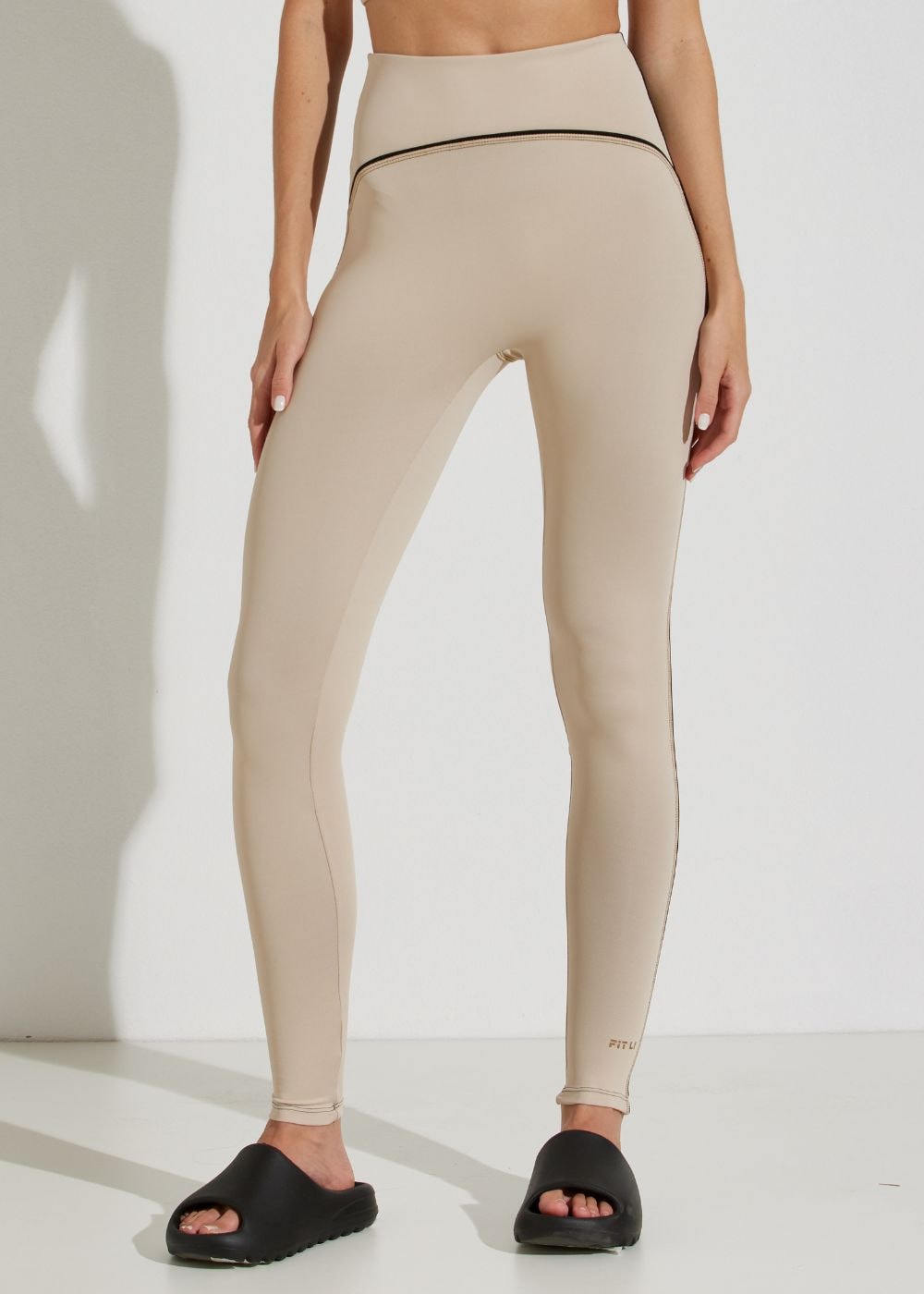 Calça 2024 legging bege