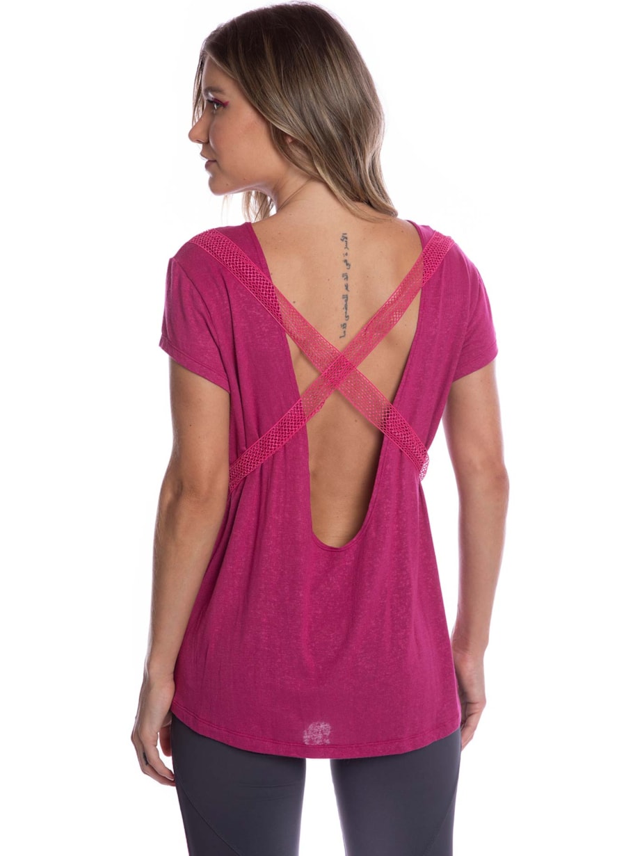 CAMISETA FIGHT ROSA ESCURO