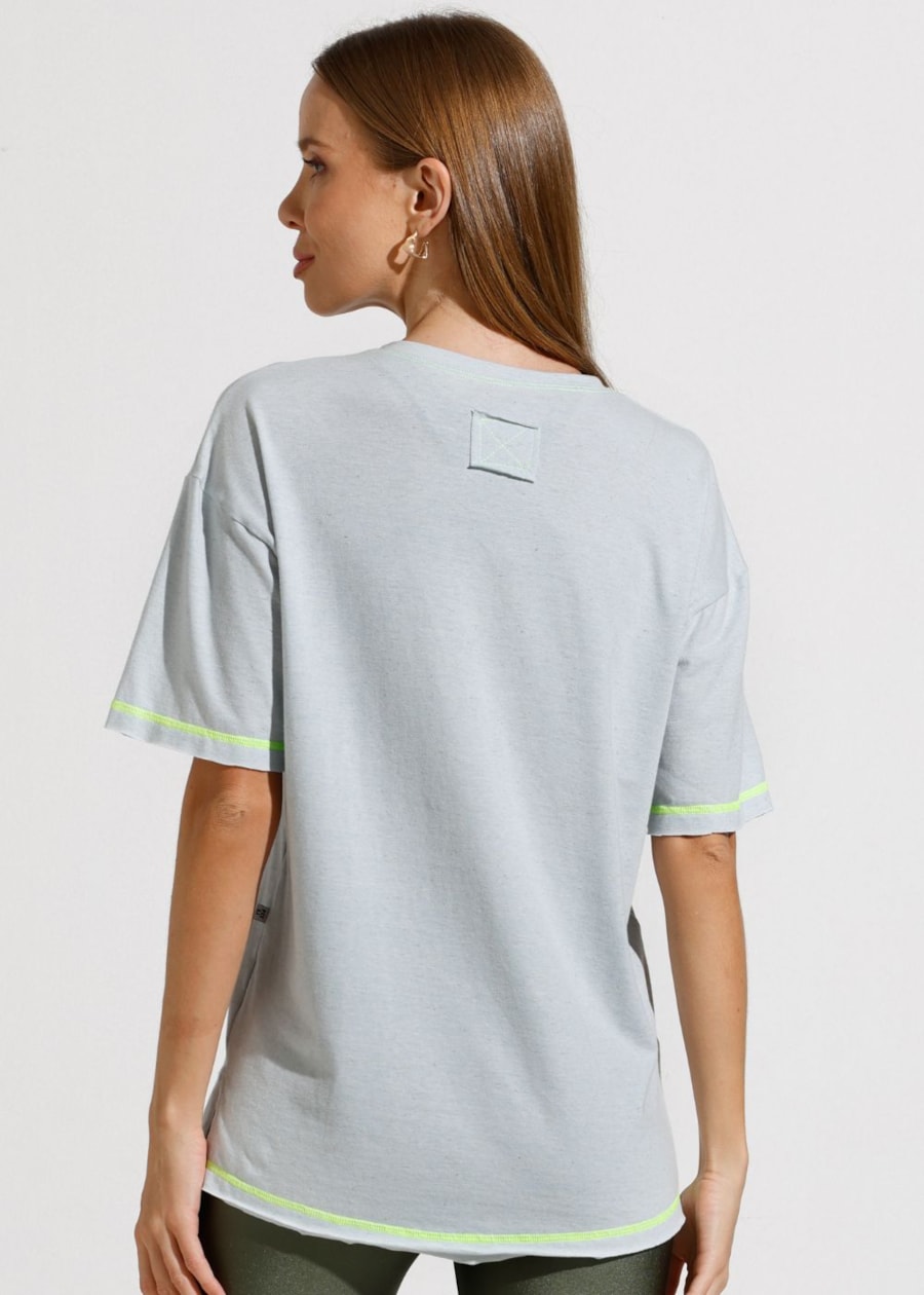 CAMISETA OVERSIZED SUMMER AZUL CLARO