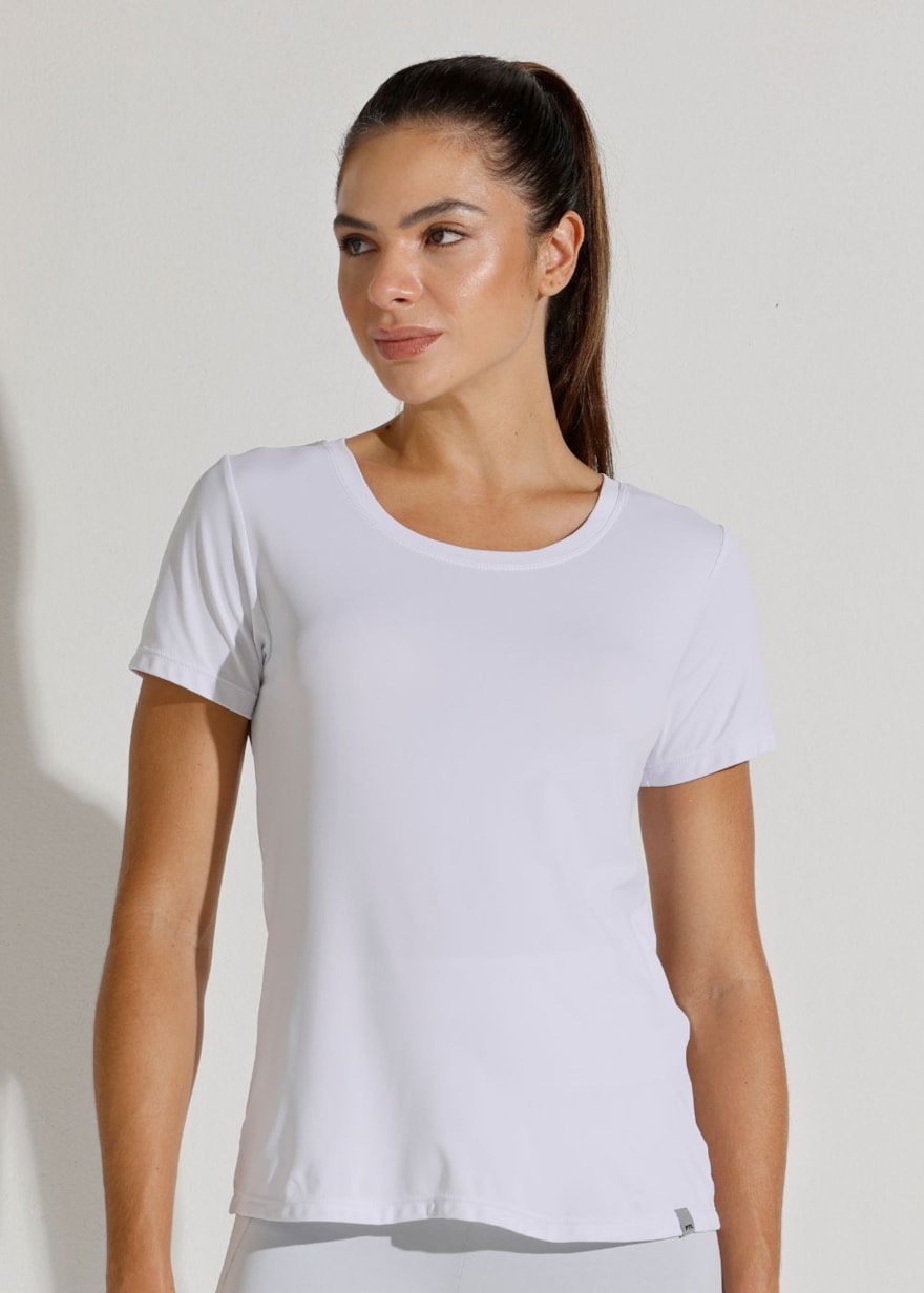 CAMISETA POLIAMIDA SKIN BRANCA CAMISETA POLIAMIDA SKIN BRANCA