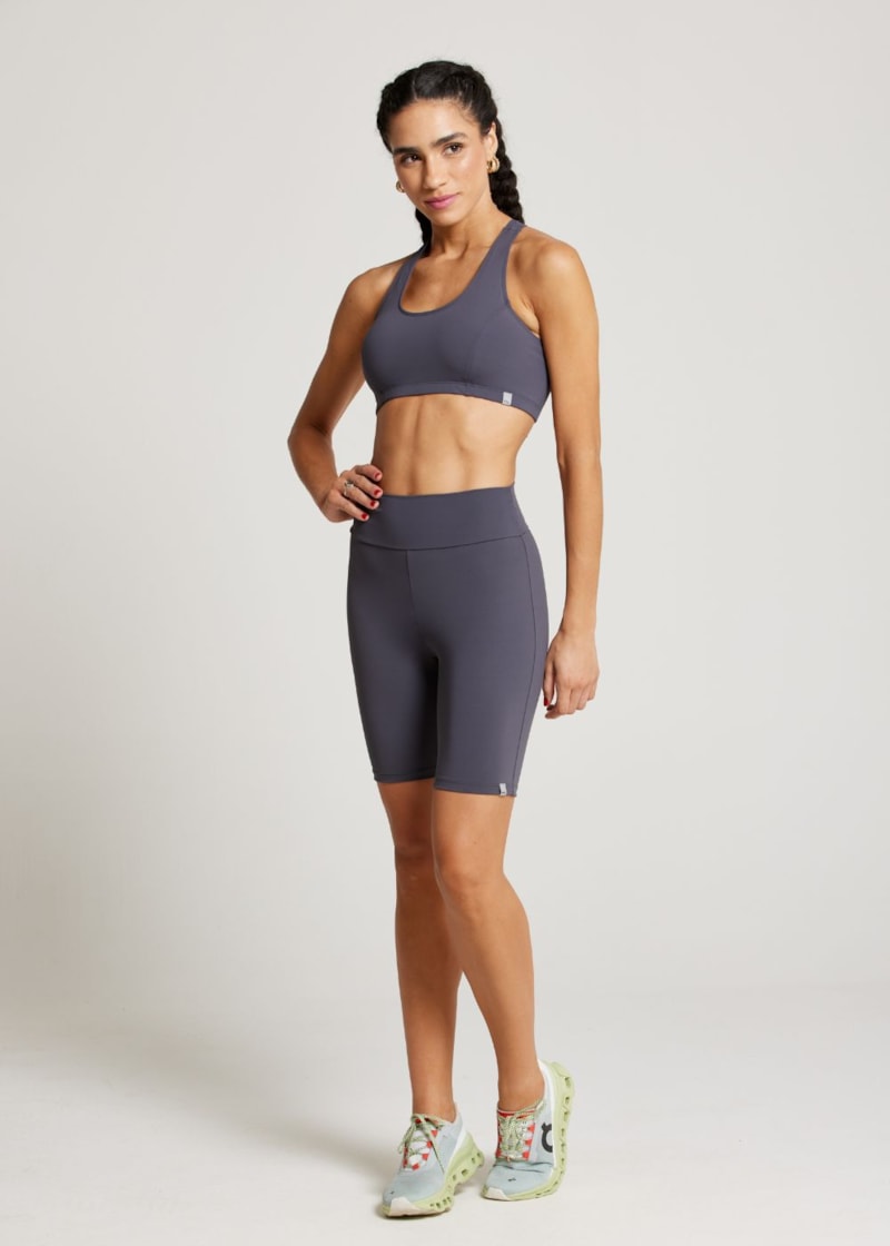 CICLISTA LISA NG CINZA