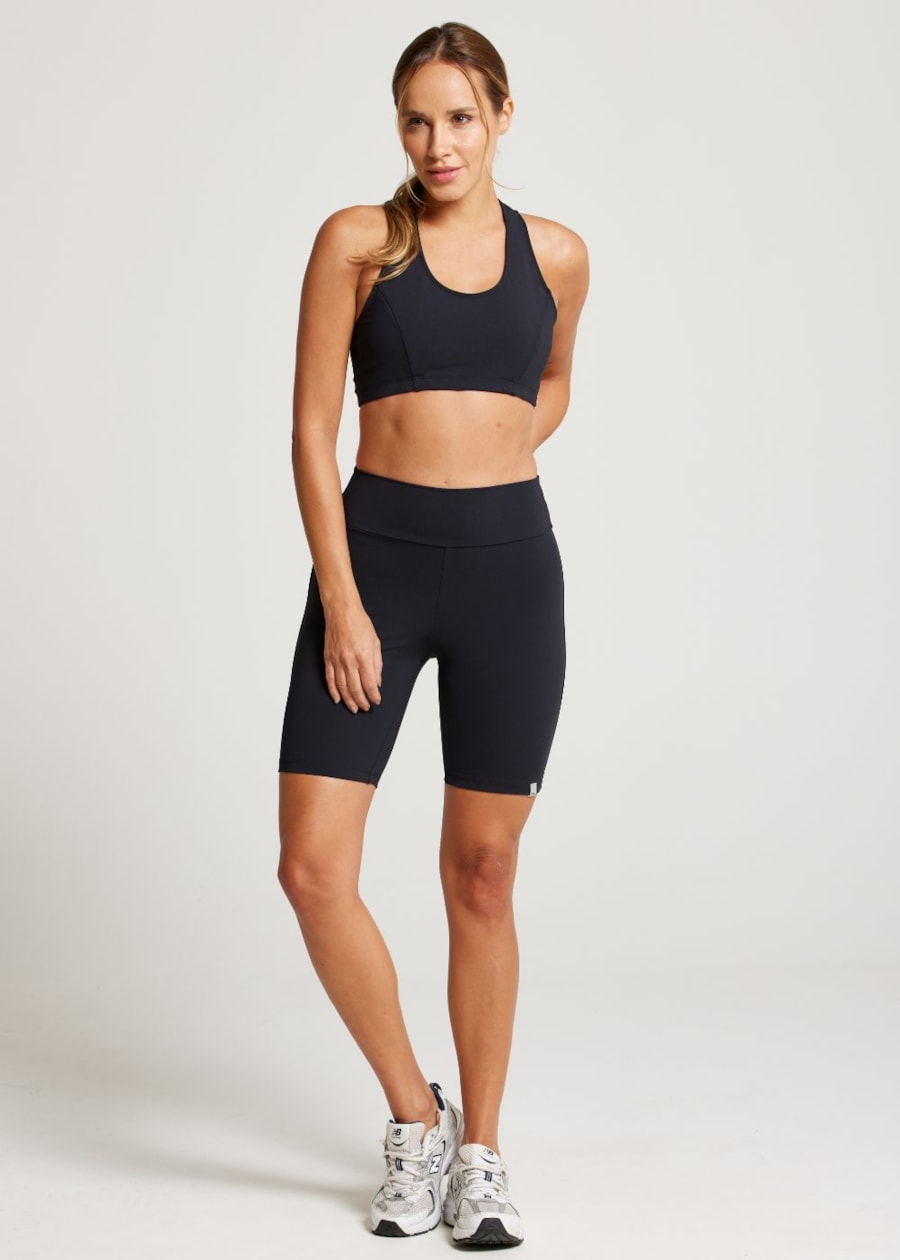 CICLISTA LISA NG PRETO