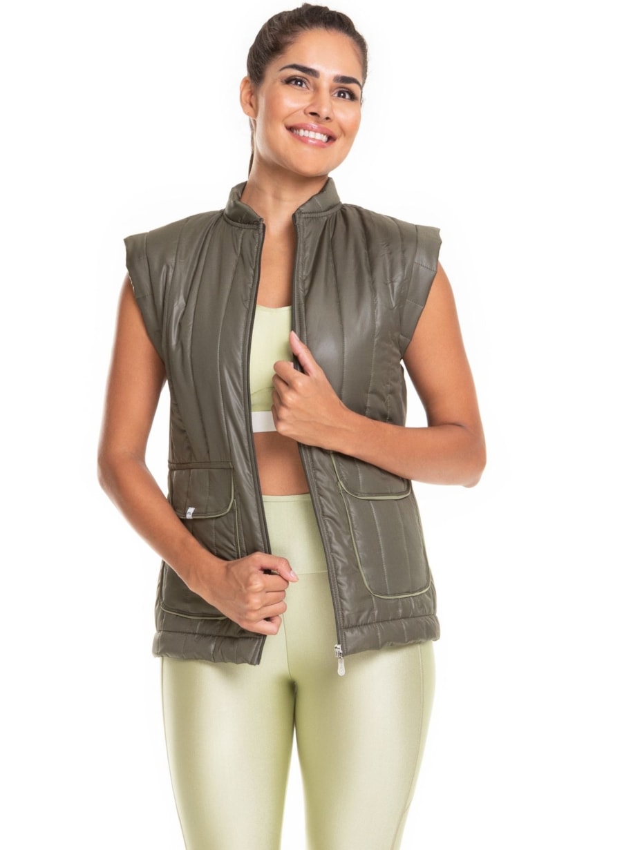 COLETE COM BOLSO MIRA VERDE MILITAR