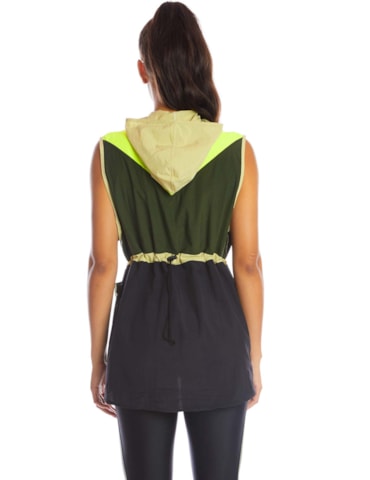 COLETE ESTELAR PRETO / VERDE MUSGO COLETE ESTELAR PRETO / VERDE MUSGO