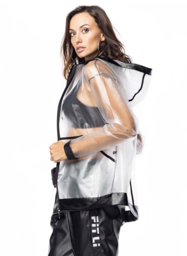 JAQUETA PLASTIC PRETO