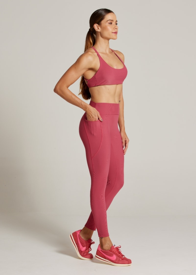 LEGGING CANELADA COM BOLSO LIVING TX - ROSA ESCURO