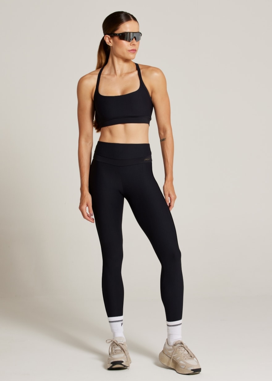 LEGGING CANELADA ESSENCE TX - PRETO LEGGING CANELADA ESSENCE TX - PRETO