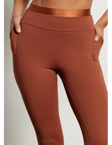 LEGGING COM BOLSO MOTION AR MARROM