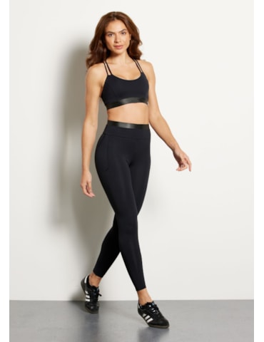 LEGGING COM BOLSO MOTION AR PRETO
