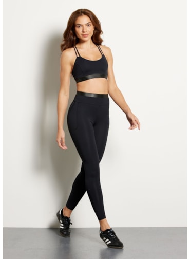 LEGGING COM BOLSO MOTION AR PRETO LEGGING COM BOLSO MOTION AR PRETO