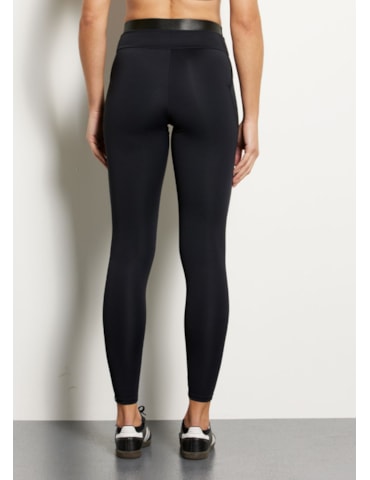 LEGGING COM BOLSO MOTION AR PRETO