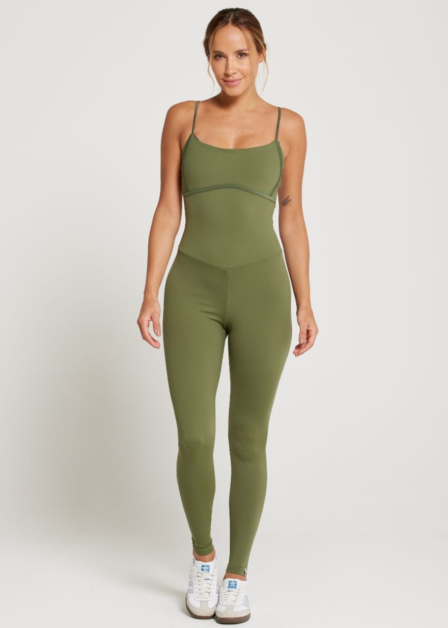 MACACÃO MORNING UP VERDE MILITAR MACACÃO MORNING UP VERDE MILITAR