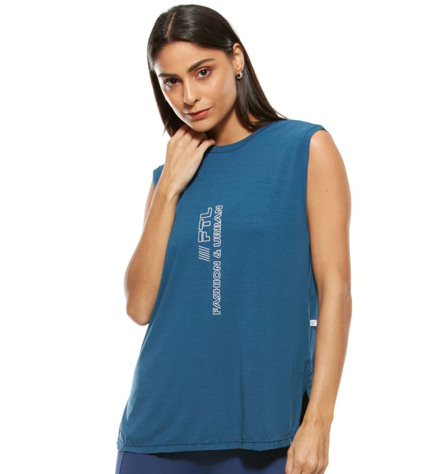 REGATA COM DECOTE NAS COSTAS CREATIVE AZUL MARINHO REGATA COM DECOTE NAS COSTAS CREATIVE AZUL MARINHO
