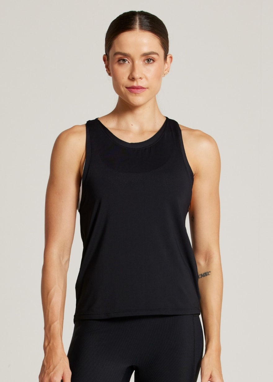 REGATA NADADOR ESSENCE - PRETO REGATA NADADOR ESSENCE - PRETO