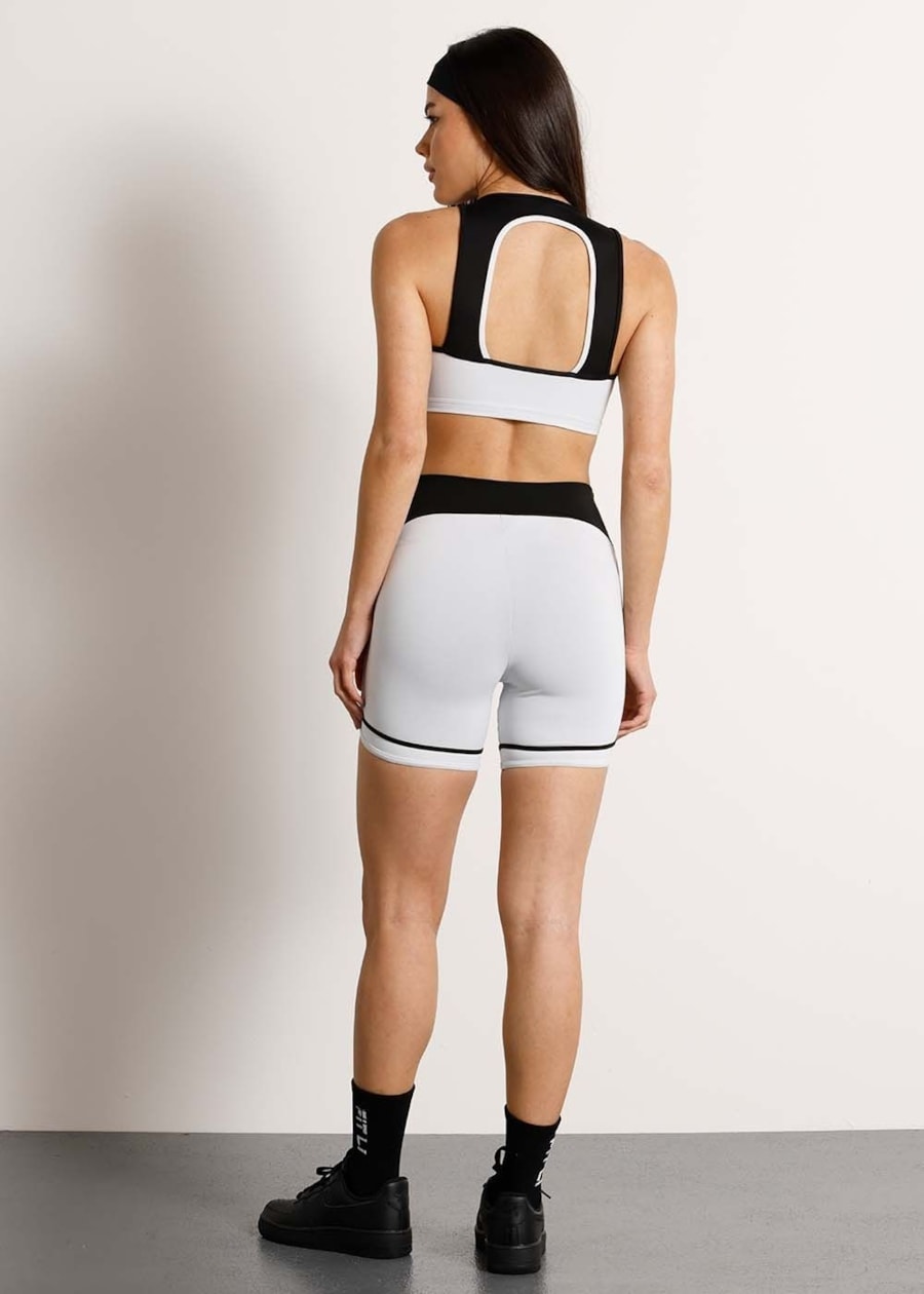 SHORT COM BOLSO SYNERGY BL BRANCO