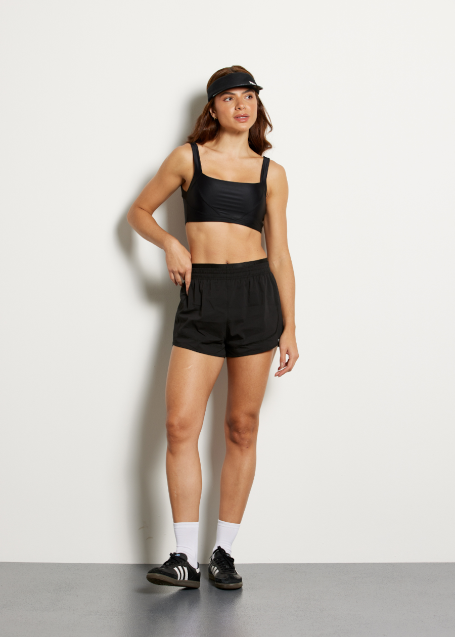 SHORT DE CORRIDA FOCUS PRETO