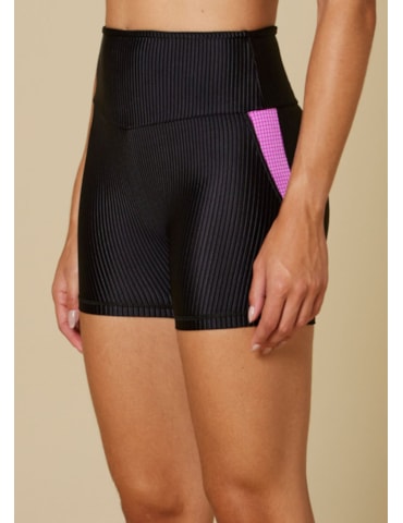 SHORT GUAPA PRETO SHORT GUAPA PRETO