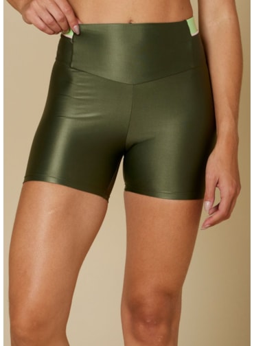 Produto SHORT LATINA VERDE MILITAR