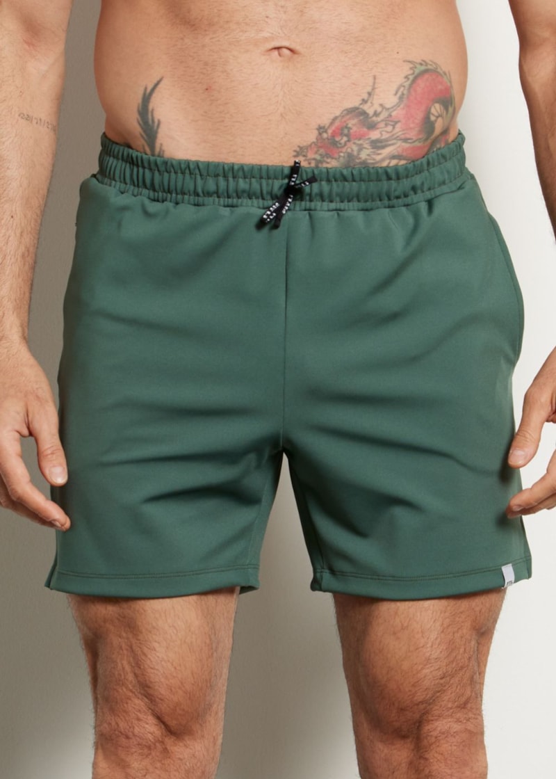 SHORT MASCULINO COM BOLSO POWER GYM VERDE MILITAR
