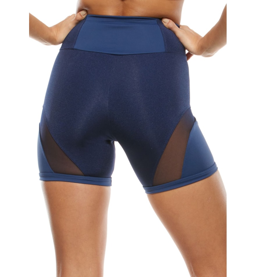 P059 Zola Prisma Short