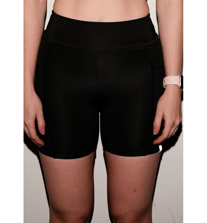 SHORT RUNNER PRETO