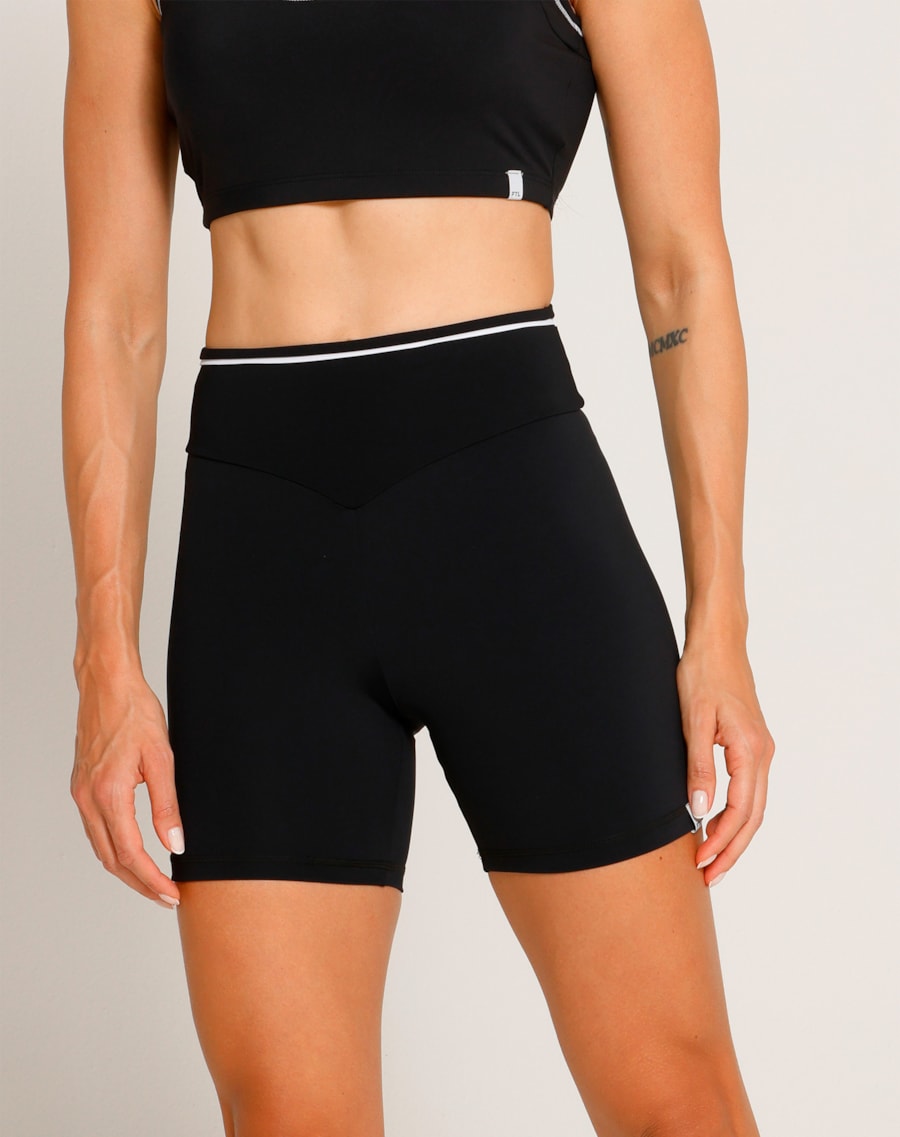 SHORT VIBE NG PRETO/BRANCO