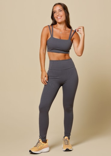 TOP CANELADO MARÉ CINZA GRAFITE COM BOJO REMOVÍVEL