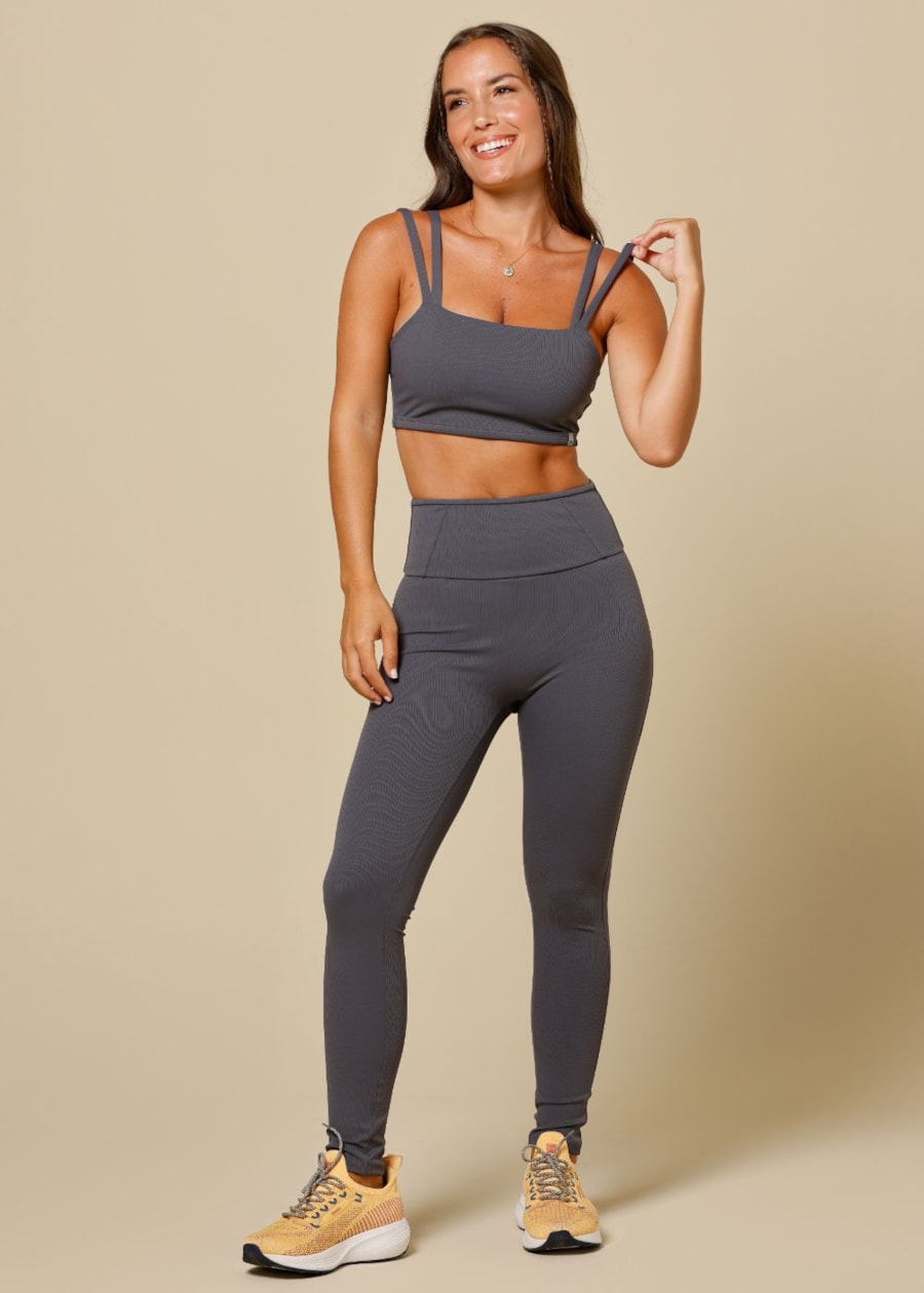 TOP CANELADO MARÉ CINZA GRAFITE COM BOJO REMOVÍVEL