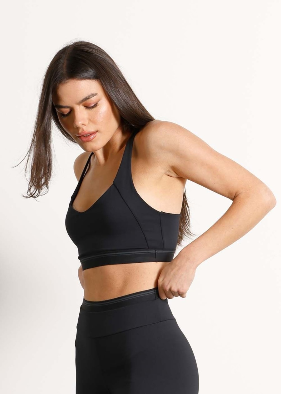 TOP COM BOLSO FAST AR PRETO